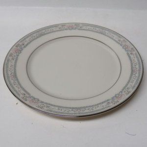 Lenox China CHARLESTON 6 1/2 Inch Bread and Butter Dessert Plate, Made In U.S.A.